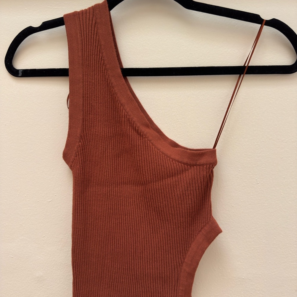 Zara Rust color  Asymmetrical Ribbed top